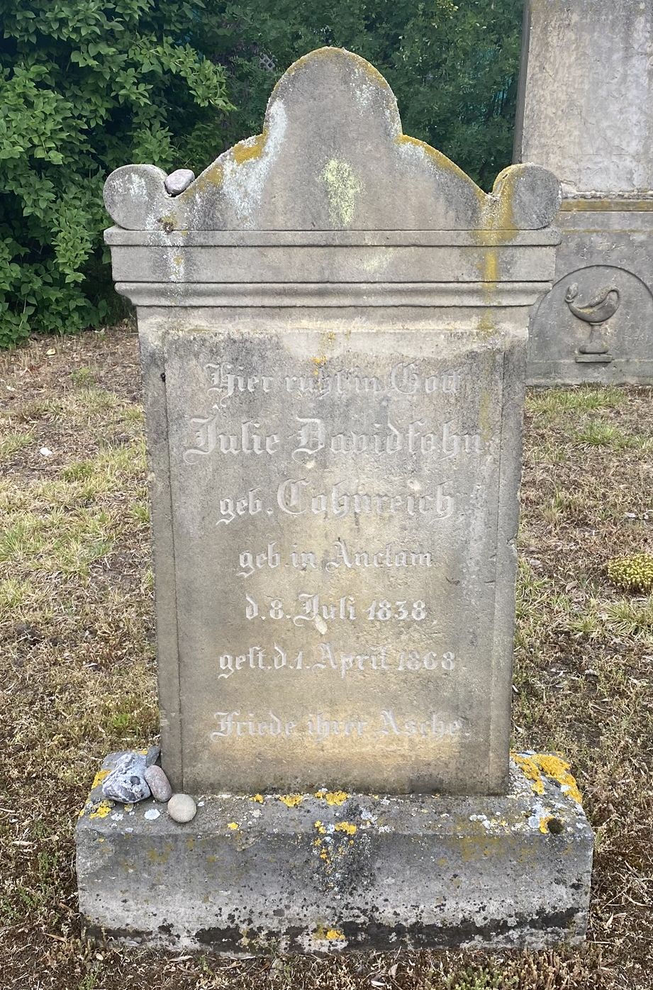 Der jüdische Friedhof in Demmin (Kreis Mecklenburgisches Seenplatte)